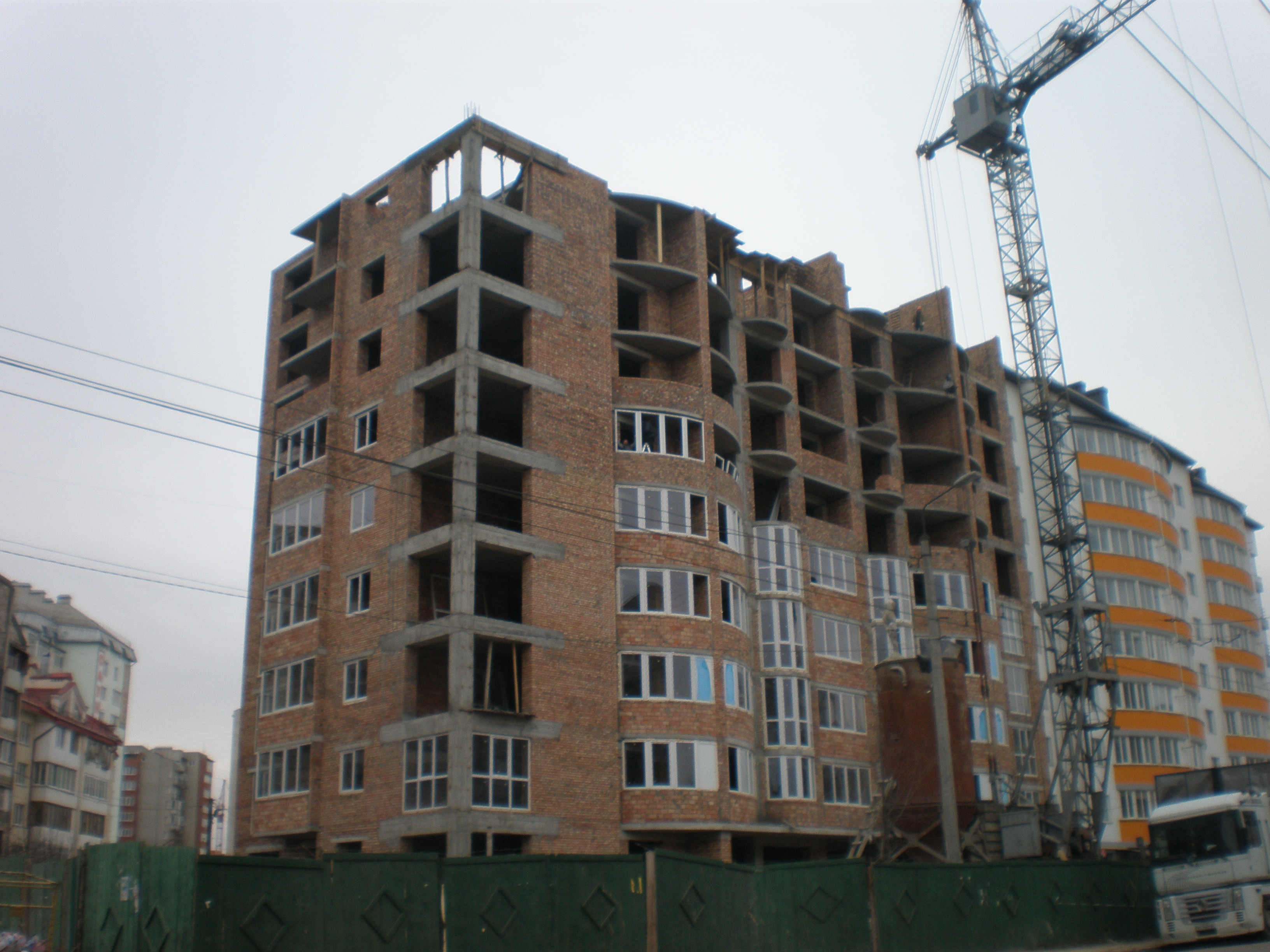 Коломийська цегла півторачка, повнотіла